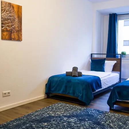 Appartement Modern, Gross, Direkt Im Zentrum *