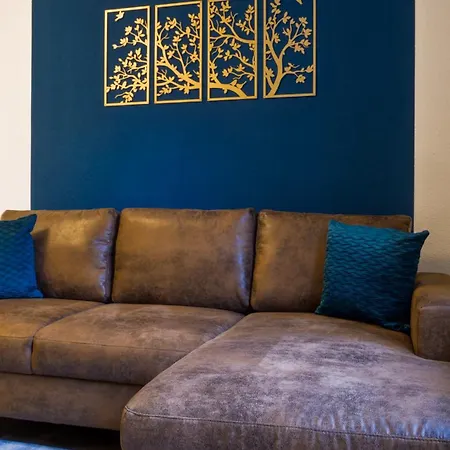 Modern, Gross, Direkt Im Zentrum * אולם